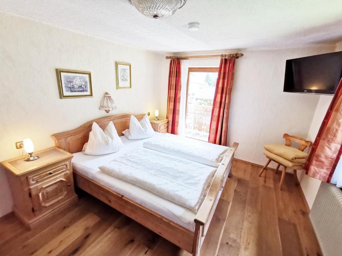 Haus Marienheim Bed & Breakfast Heiligenblut Exterior photo
