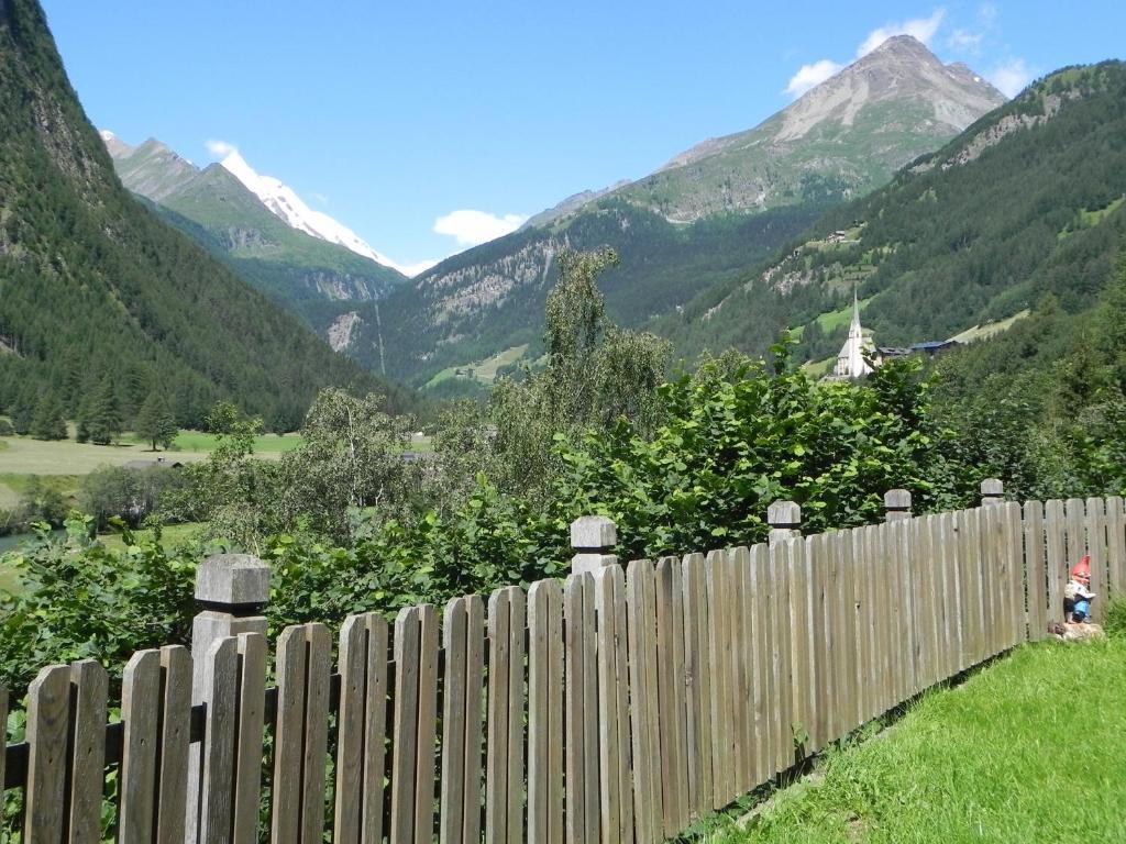 Haus Marienheim Bed & Breakfast Heiligenblut Exterior photo